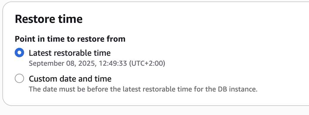 Restore time-innstillinger med valg mellom Latest restorable time og Custom date and time